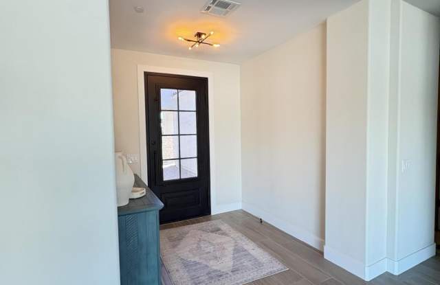 6896 E LOMAS VERDES Drive photos photos