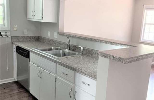 96 Woodfield Pl Gallery 4