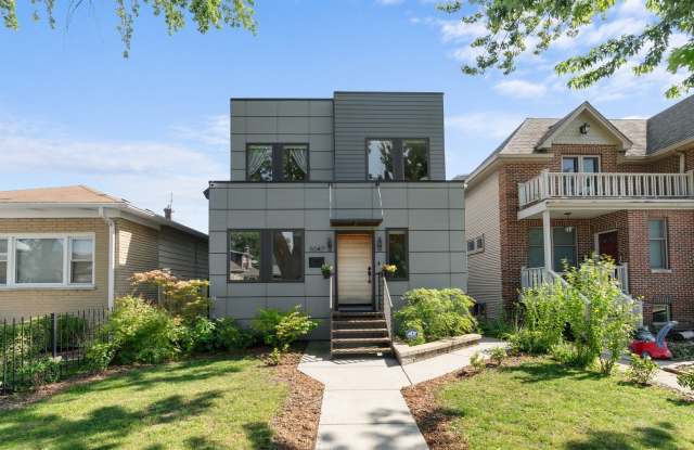 5047 W Winnemac Avenue photos photos