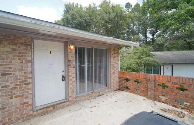 3/2 Townhome off Hartsfield Rd. Gallery 3