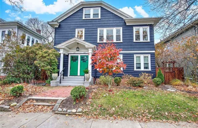 127 Evergreen Street unit: 2 - 127 Evergreen Street, Providence, RI 02906