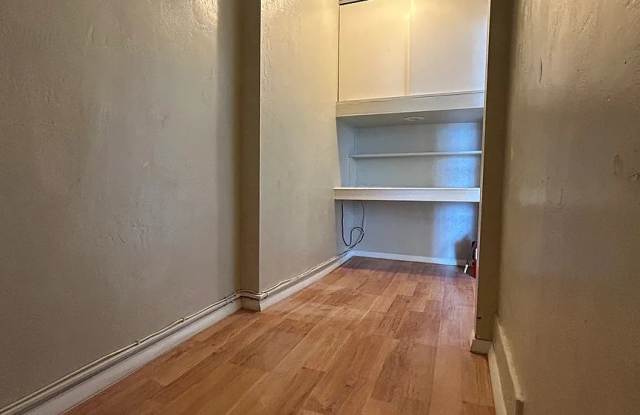 4489 Mission St photos photos