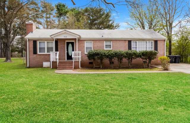 608 South Fairfield Road photos photos