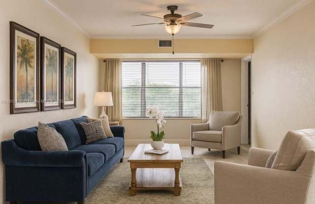 1526 Whitehall Dr photos photos