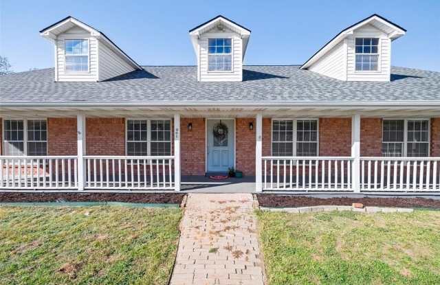 201 Gail Drive - 201 Gail Drive, Weatherford, TX 76085