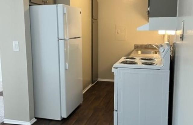 Charming 1 Bedroom/1 Bath near Downtown Rochester! photos photos