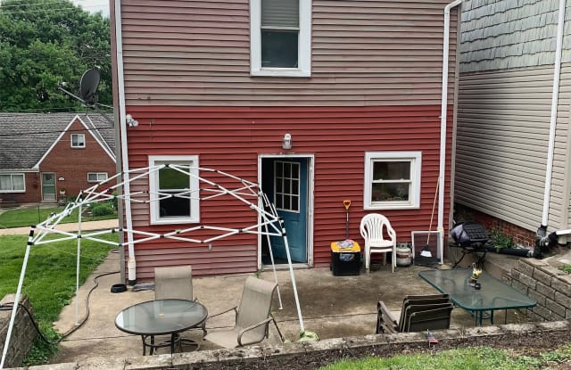 211 Plymouth Street - 211 Plymouth Street, Pittsburgh, PA 15211