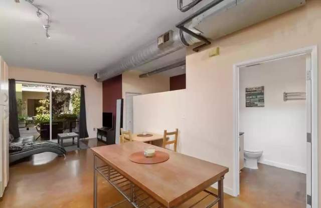 777 Sixth Avenue Gallery 2