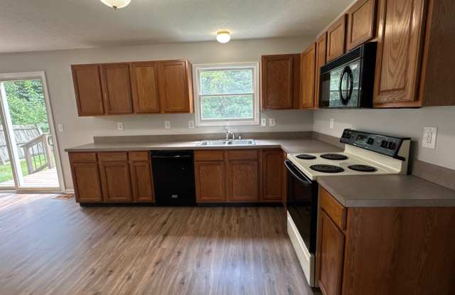7421 Spring Run Drive Gallery 1