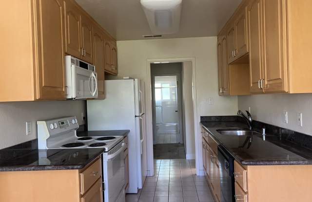 1300 Montecito Avenue photos photos