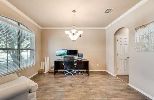 11489 Corsicana Drive Gallery 3