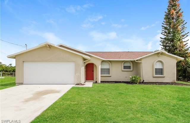 3703 14th Street W photos photos