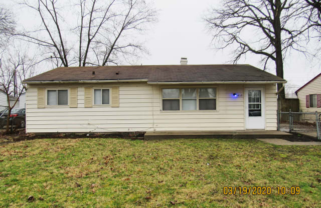 459 S Kenmore Rd - 459 South Kenmore Road, Indianapolis, IN 46219
