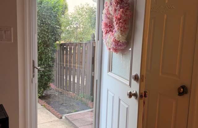 5707 DUKE Court Gallery 2