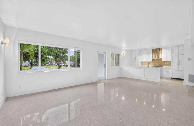 3216 COLONY CLUB Road Gallery 3