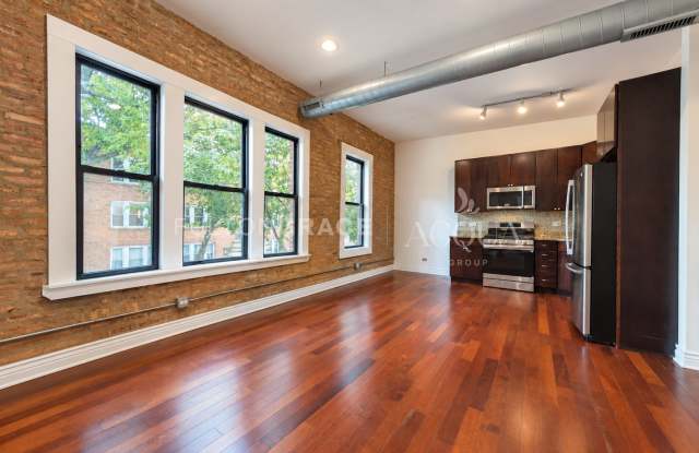 1946 West Bradley Place Gallery 1