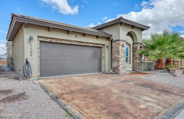 7799 ENCHANTED VIEW Drive Gallery 2