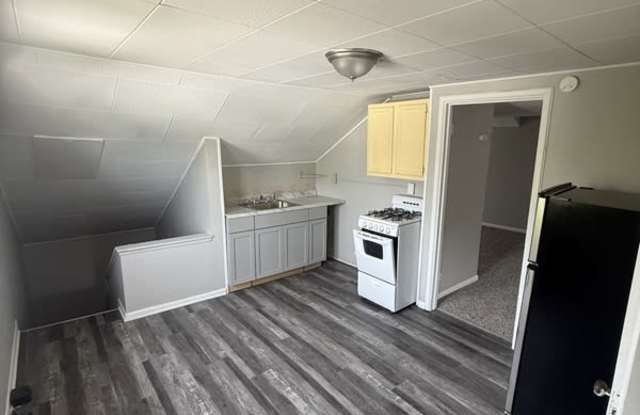 3524 Bosworth Road - 3 photos photos