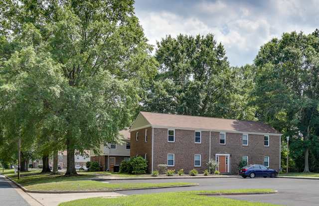 4110 Queenswood Dr photos photos