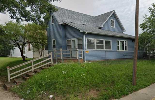 4 Bedroom Home in Kokomo Gallery 1