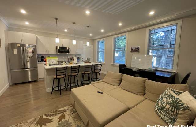 9 Mansfield Street - 9 Mansfield Street, Boston, MA 02134