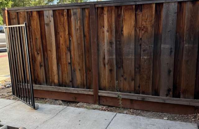 101 Portola Way Gallery 2