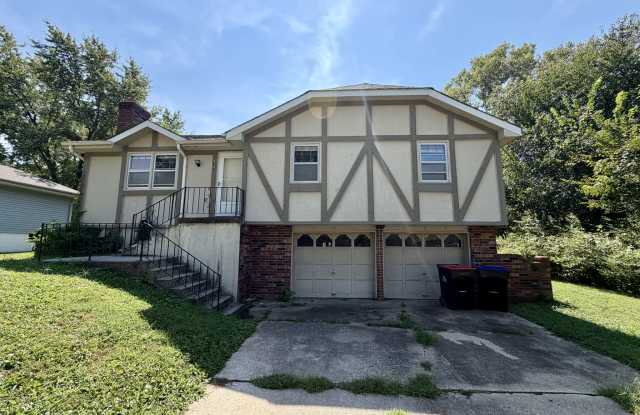 928 E Market St photos photos