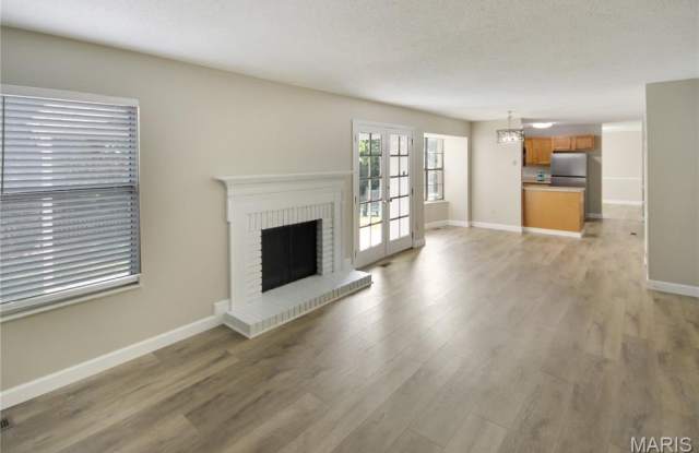 1392 Justerini Drive Gallery 2