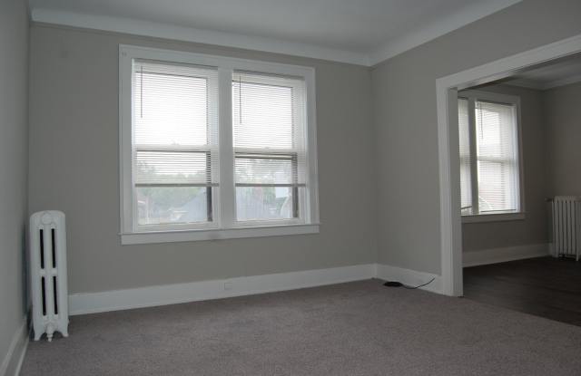 691 Seward Gallery 2