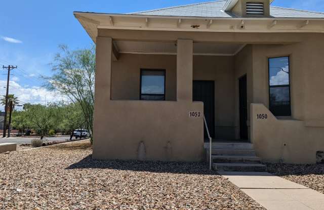 Duplex Unit for Rent Gallery 1