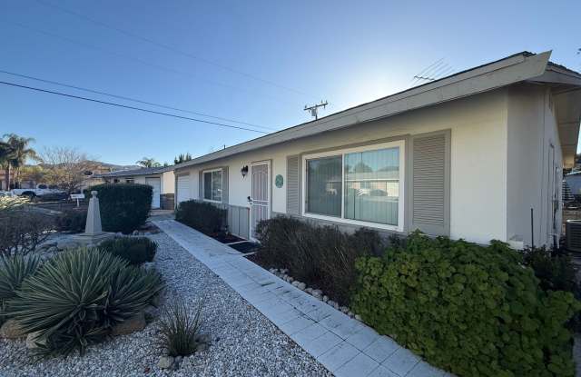 Cozy 2 bedroom 1 bath photos photos