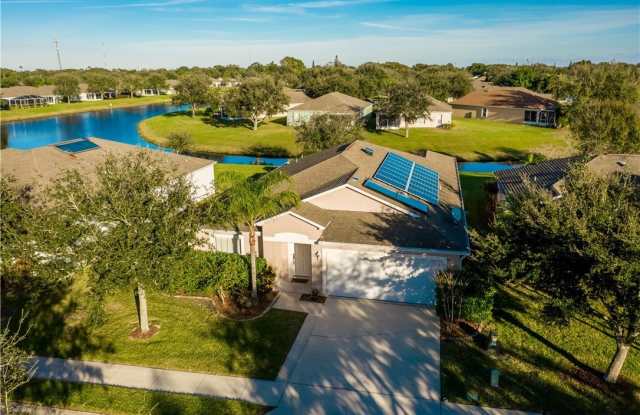 1100 W 13th Square photos photos 1100 W 13th Square photos photos