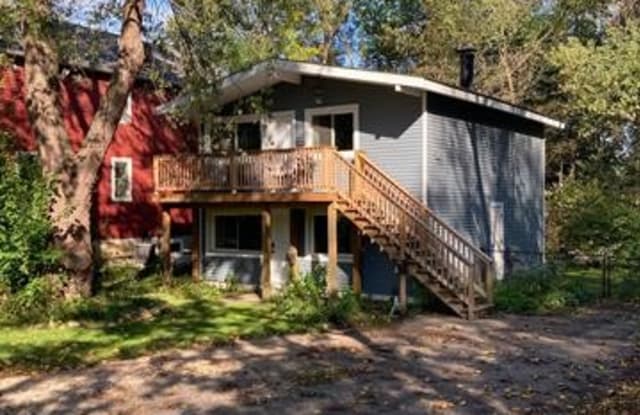 417 MONTGOMERY Avenue - 417 Montgomery Avenue, Ann Arbor, MI 48103
