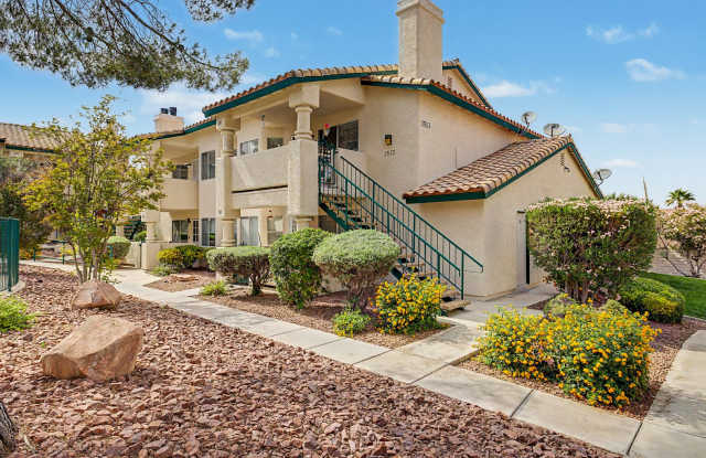 2 Bedroom Condo just off Summerlin Pkwy w/ views of pool photos photos