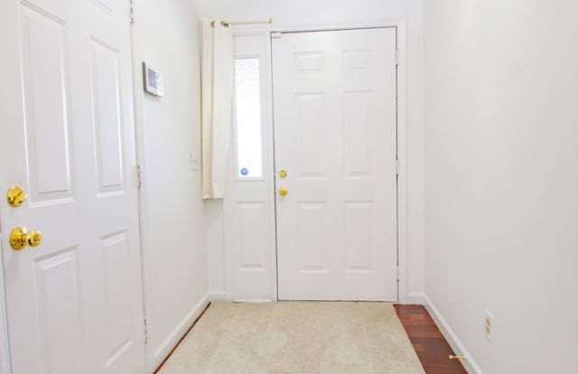 ✨ MOVE-IN SPECIAL- TWO WEEKS RENT FREE! Gallery 3