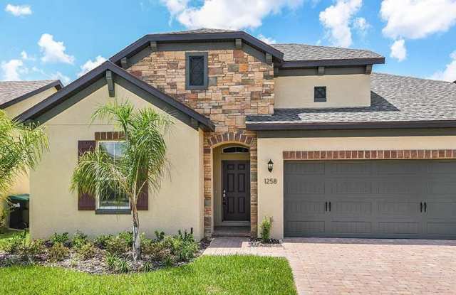 Beautiful 3/2 Single Family Home Gallery 1