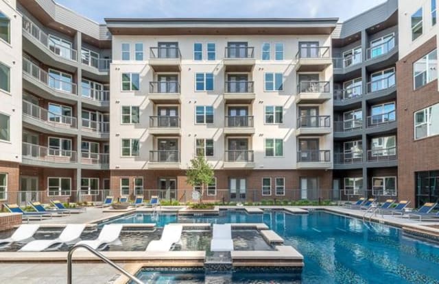 1810 N Hall St - 1810 Hall Street, Dallas, TX 75204