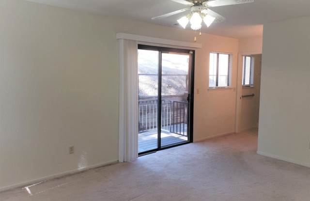 2376 Snow Ln. Gallery 3