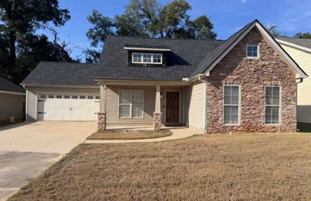 Affordable 3/2, Calera-Near I-65, Quick Travel to Birmingham Gallery 1