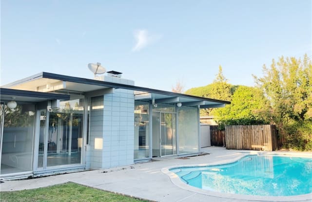 3832 E Casselle Avenue - 3832 E Casselle Ave, Orange, CA 92869