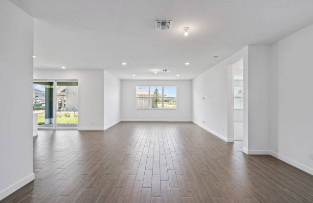 19564 Rugged Trunk Trail Gallery 4