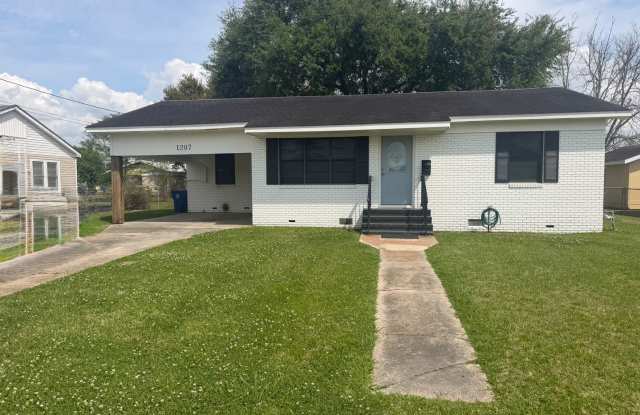 FOR RENT in RAYNE! photos photos FOR RENT in RAYNE! photos photos