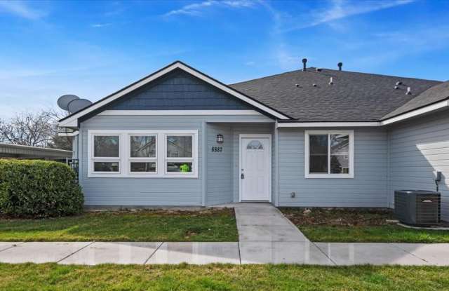 8887 W Candleston Ln Gallery 1
