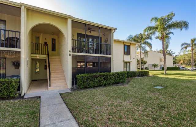 1400 PINE GLEN LN photos photos