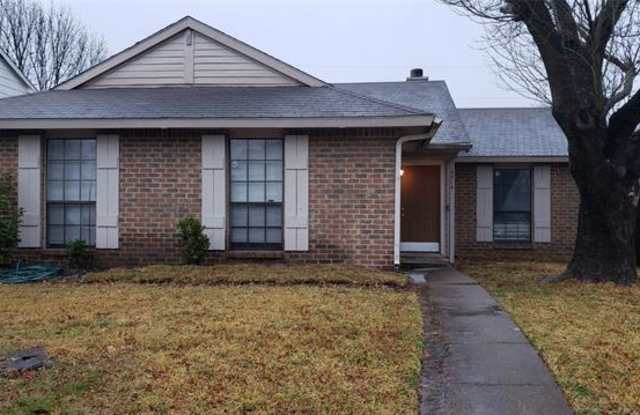 4514 Carmel Lane - 4514 Carmel Lane, Rowlett, TX 75088