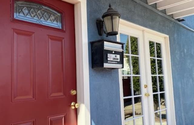 813 Carey Road B - 813 Carey Rd, Oceanside, CA 92058