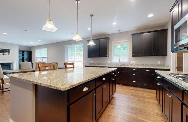 5585 Orchard Cv Gallery 2