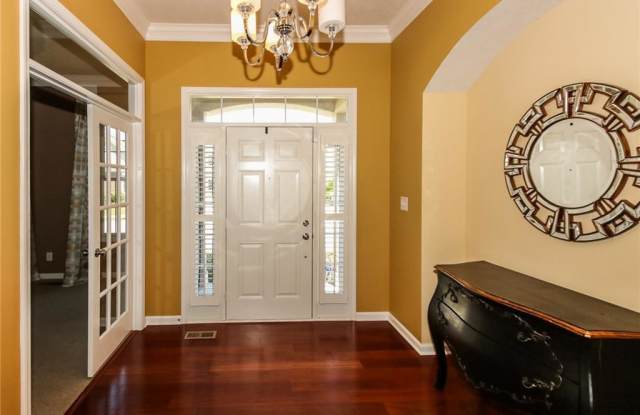 14370 Murphy Circle E Gallery 3