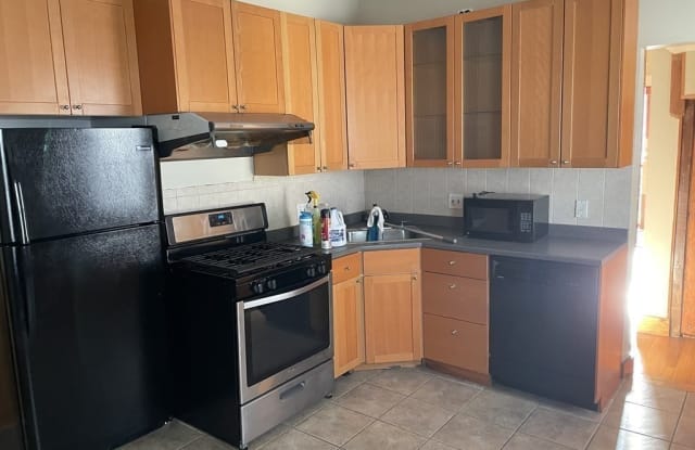 21 Kenilworth St - 21 Kenilworth Street, Malden, MA 02148