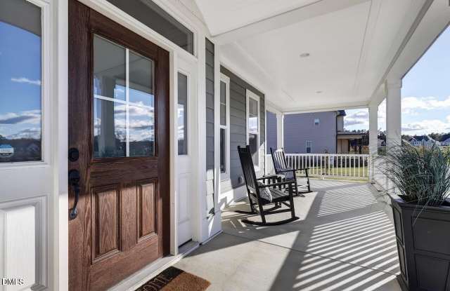 6209 Morning Glory Drive Gallery 4
